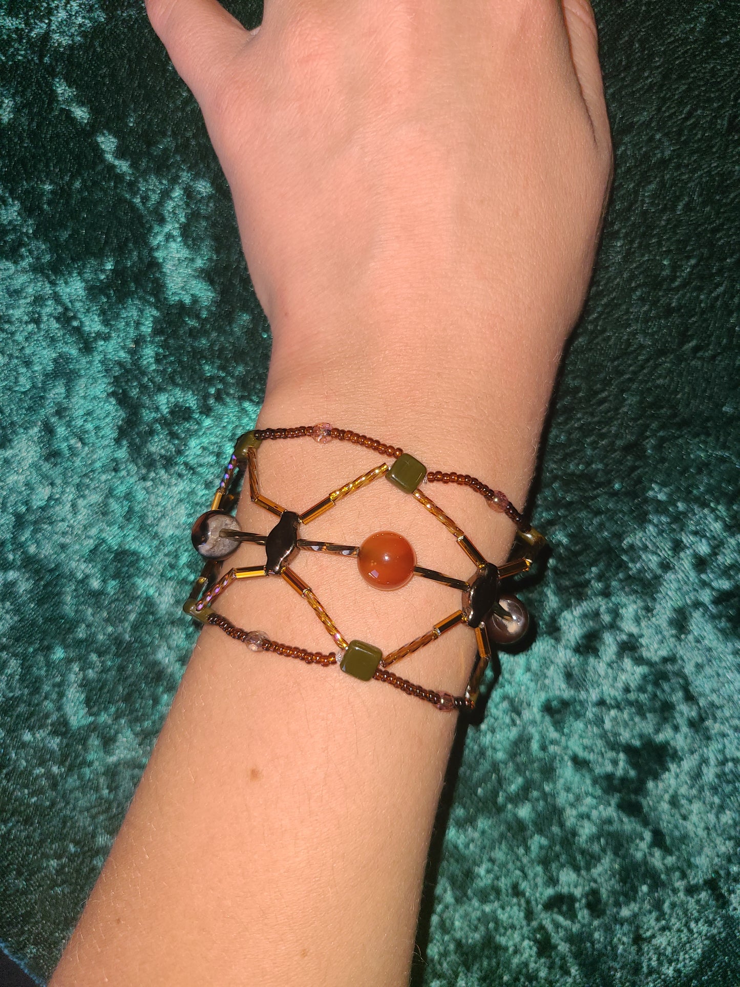 Amber agate nomadic network bracelet