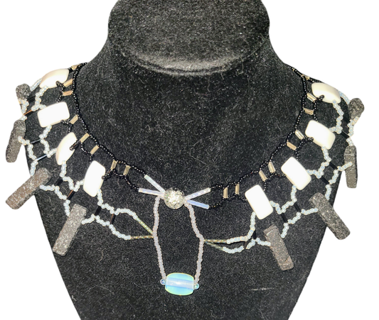 Black and White Burnished Collar Necklace