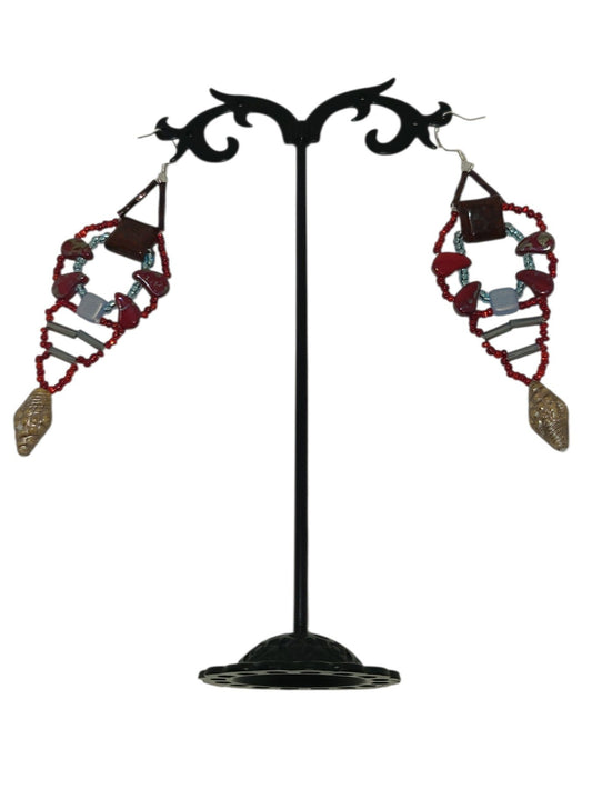 Poppy jasper beaded girandole earrings in red and icy blue diamond spindle form with whelk shell drop, front view